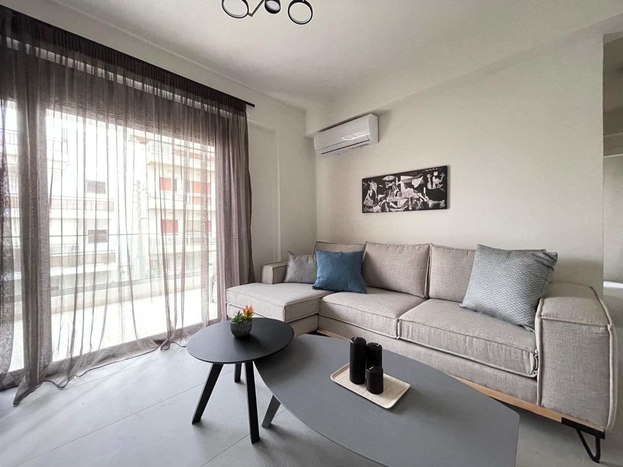 Gleaming Apartments Near Athens Metro Mall Exterior photo